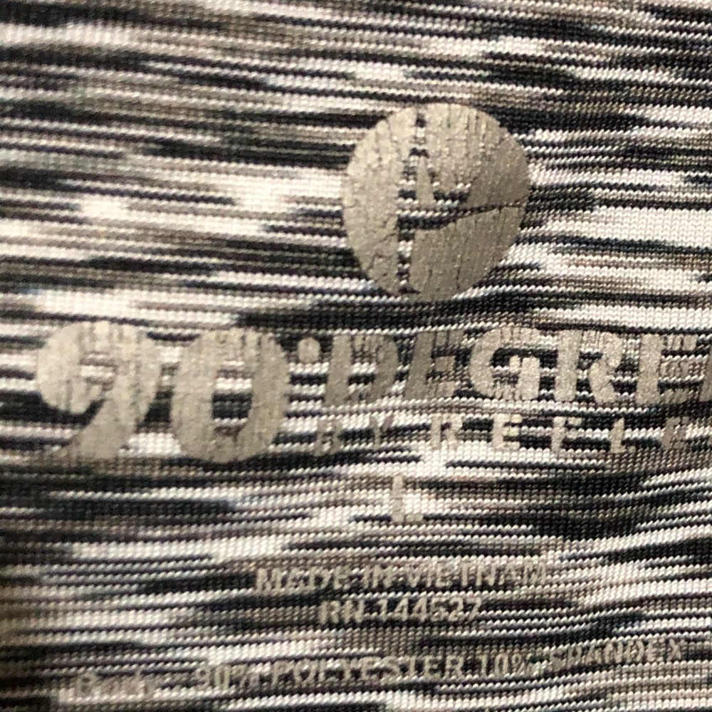 20 Degree Yoga Workout Leggings - Picture 5 of 7